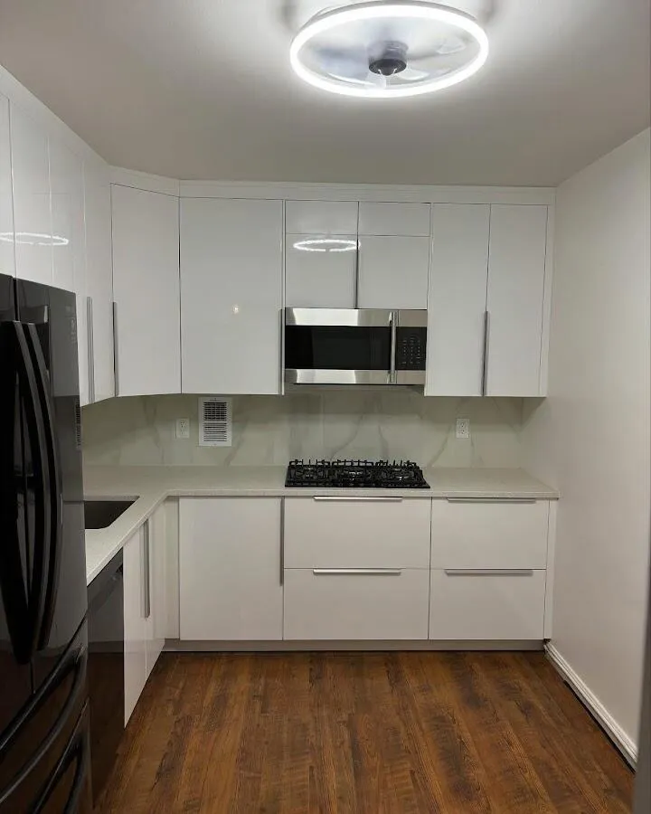 Renovated kitchen with quartz countertops in Palmyra